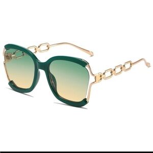 NEW Emerald Green Fashion sunglasses π